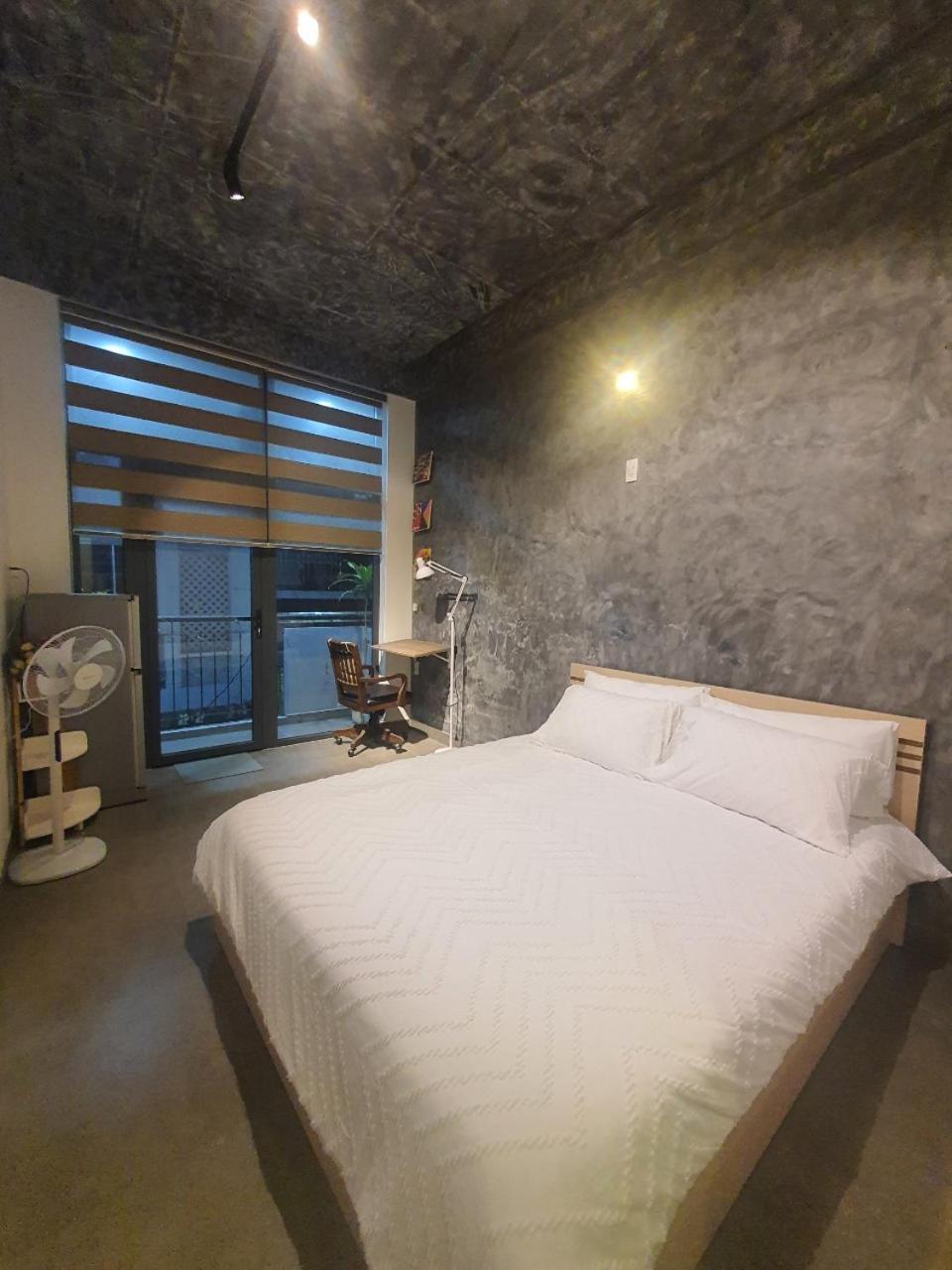 הו צ'י מין סיטי Zvillage Ncc - Modern Townhouse In District 1 מראה חיצוני תמונה